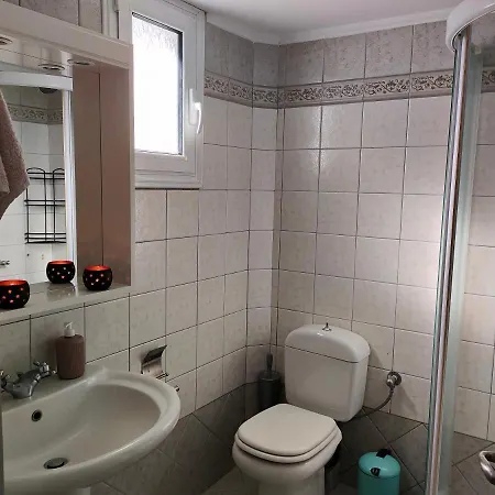 Filoxenes Katoikies Apartman Diakófti